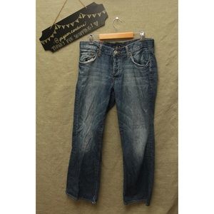 Lucky Brand boyfriend jeans size 32